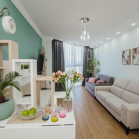 Happy Apartments Μπατούμι Εξωτερικό φωτογραφία