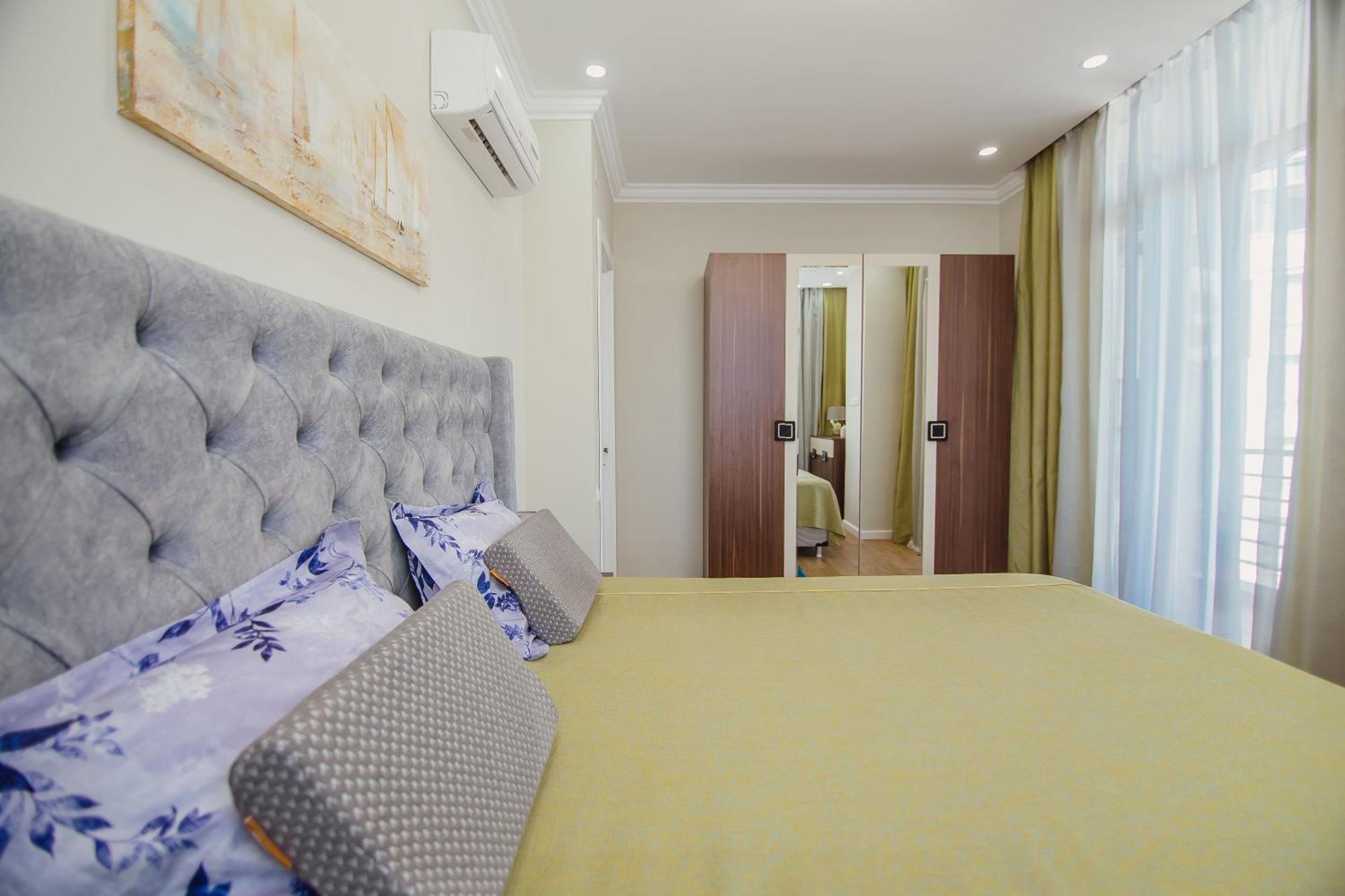 Happy Apartments Μπατούμι Εξωτερικό φωτογραφία